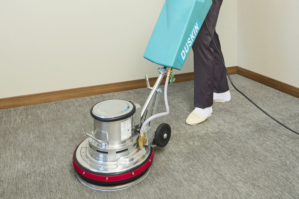 カーペットクリーニング